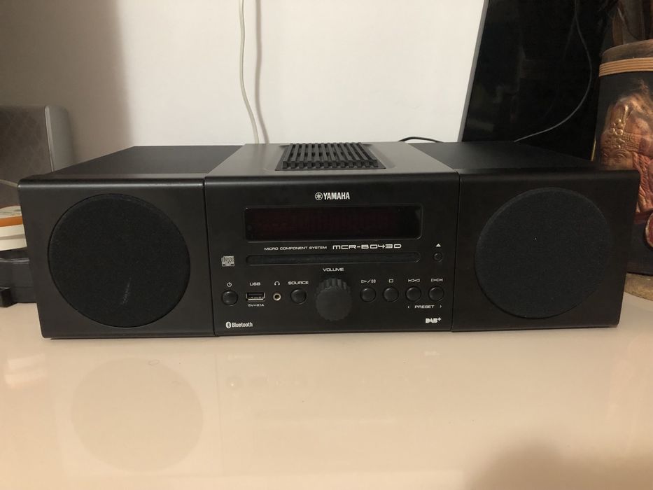 Sistem audio hi-fi Yamaha