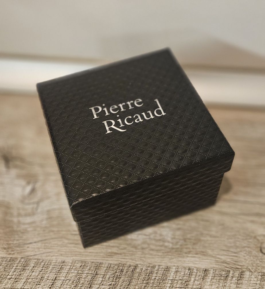 Продам часы Pierre Ricaud