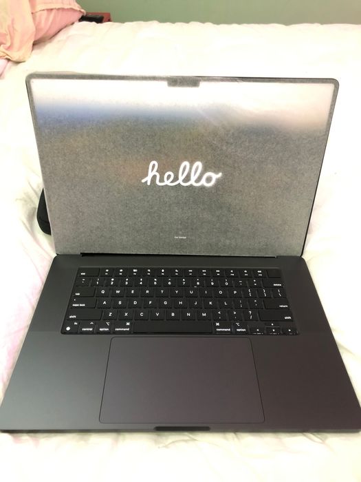 16" MacBook Pro Apple M3 Pro chip 12coreCPU18core GPU, 36GB, 512GB SSD