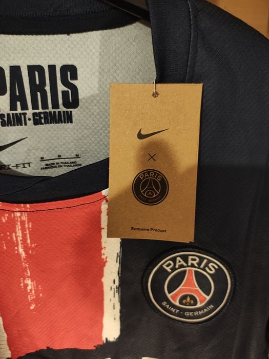 2 tricouri cu PSG sezon 24/25