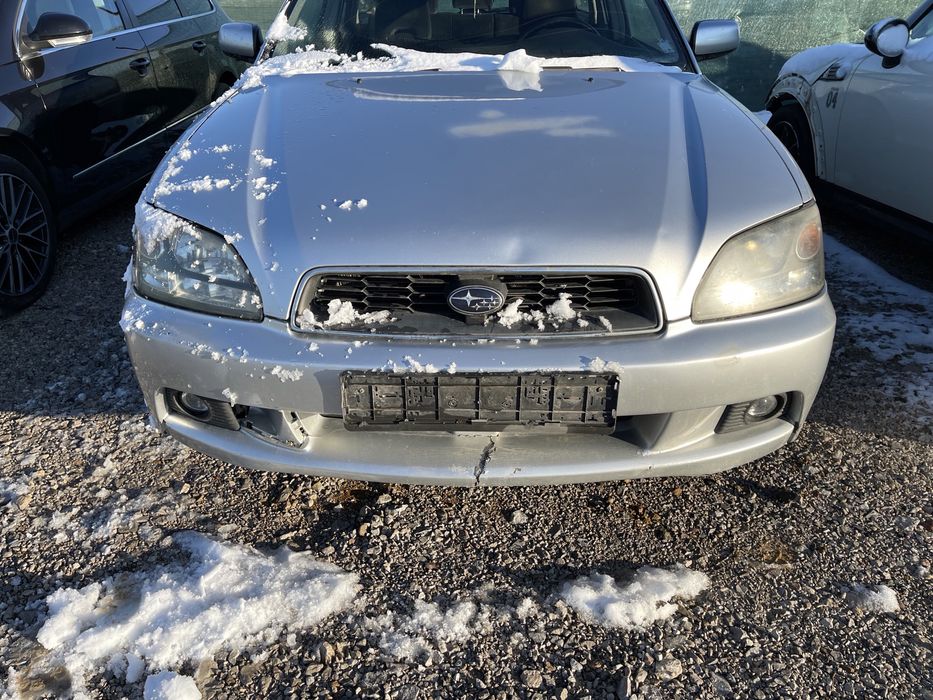 Subaru Legacy 2.5i 2002 На части