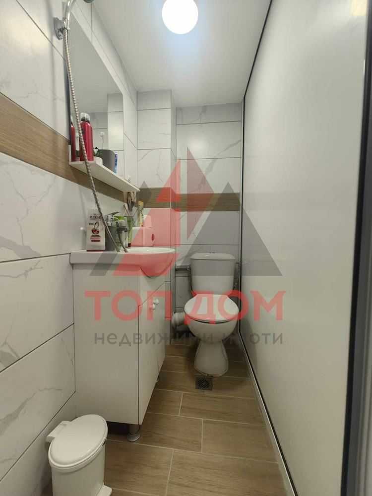 Тристаен! Бизнес хотел! Площ 87кв.м.! 12-ти етаж! ЕПК! Код 73502