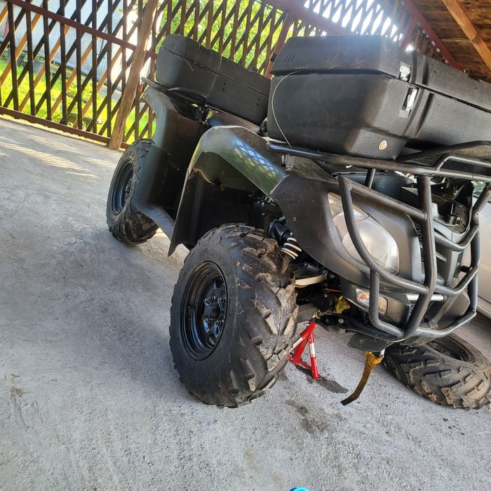 Atv-Dinli 700 centhor