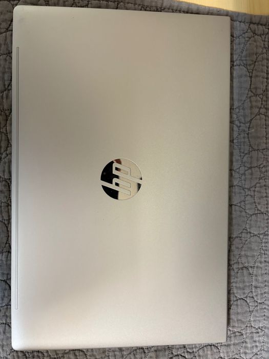 Vând laptop HP Probook 450 G9