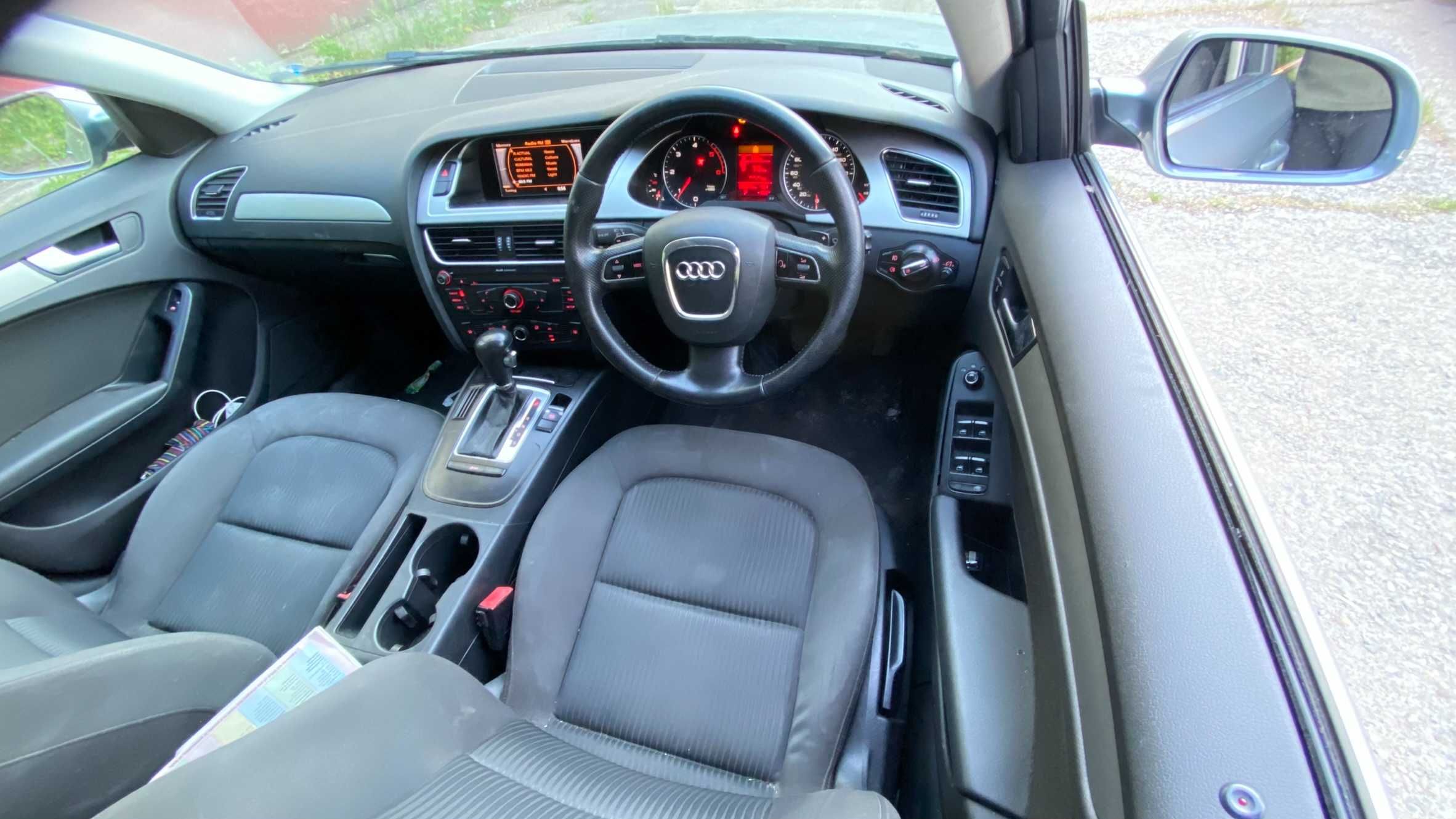 Dezmembrez/Dezmembrari Audi A4 B8 2.0Tdi CAGA 143cp LY7G 2011 AUTOMATA