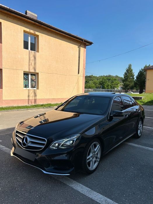 Mercedes-Benz E Vand Mercedes w212 facelift.