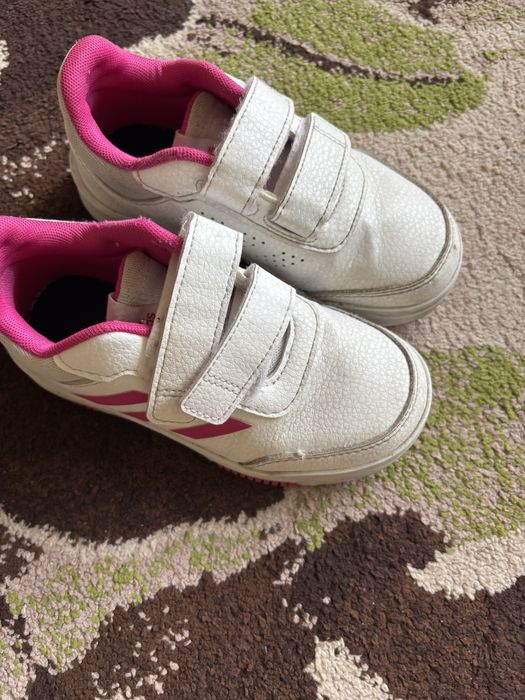 Детски маратонки 27 и 28 номер