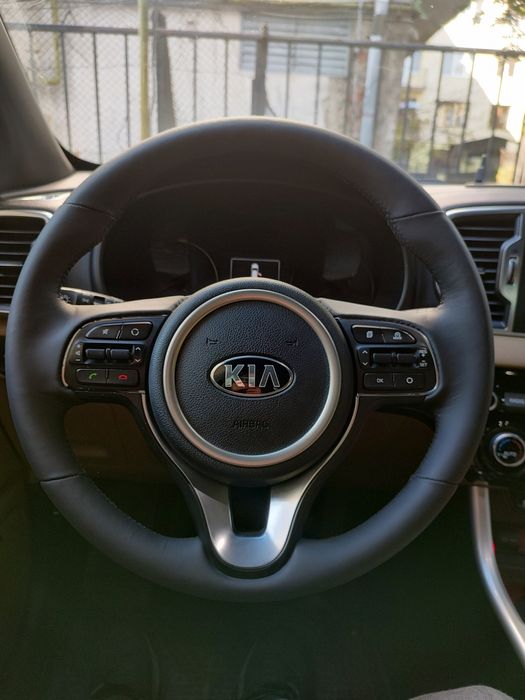 Retapițare volane.Volane custom.Volane din piele naturală.Huse volane.