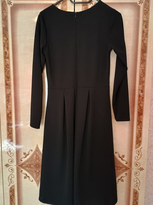 Rochie neagra eleganta