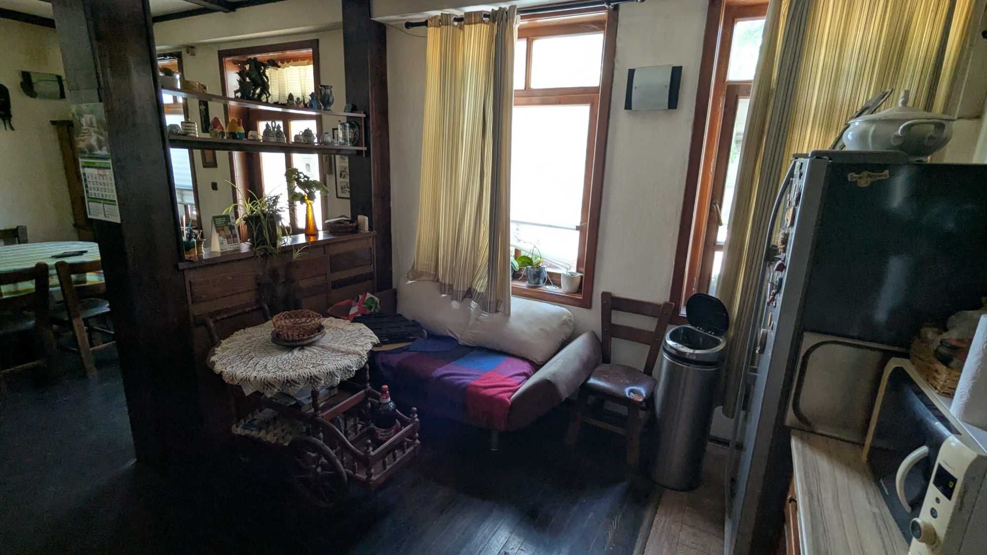 Продавам къща в гр. Ябланица, обл. Ловеч