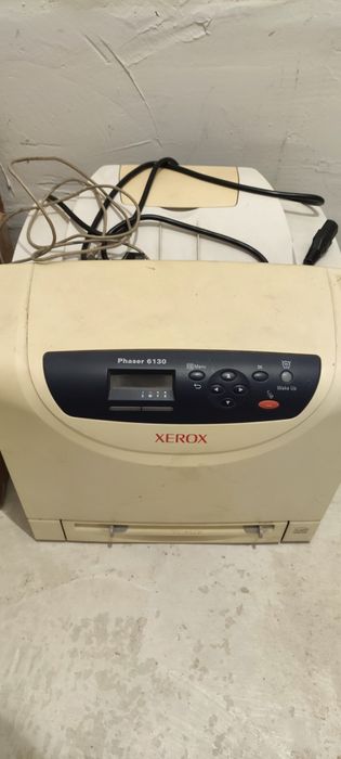 Принтер Xerox Phaser 6130