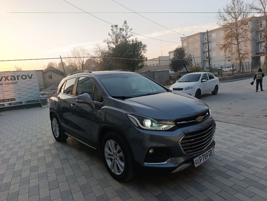 tracker 1 primer full metan