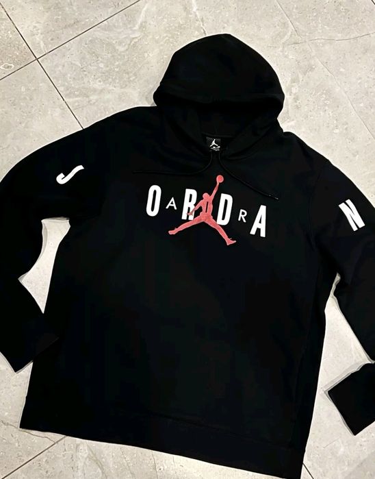 Nike jordan оригинален суичър 14/15г