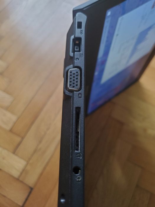 Lenovo E31 - 80 cu I5 gen 6, 8 GB RAM