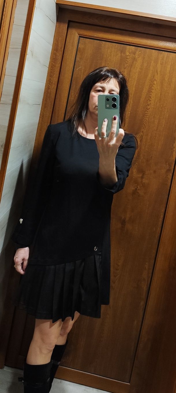 Рокля от колекцията на LUCY FASHION