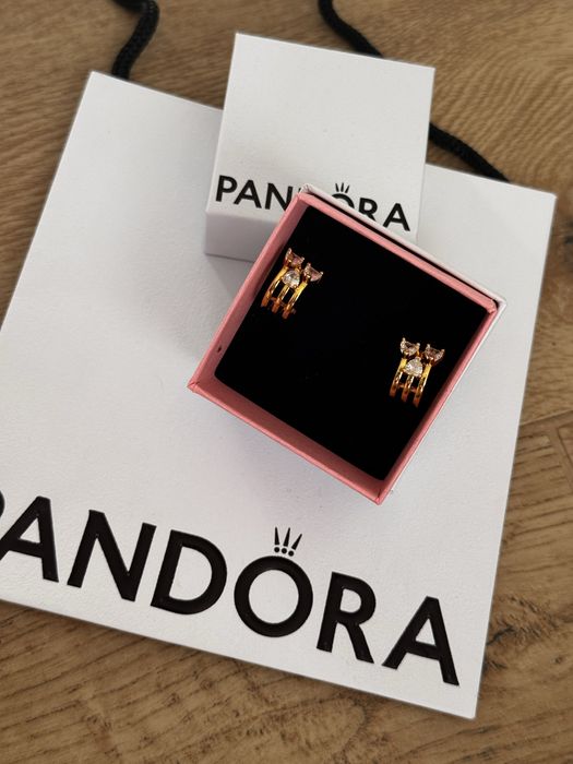 Пандора обеци Pandora
