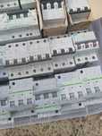 Electrician autorizat remediez defecțiuni la instalati electrice