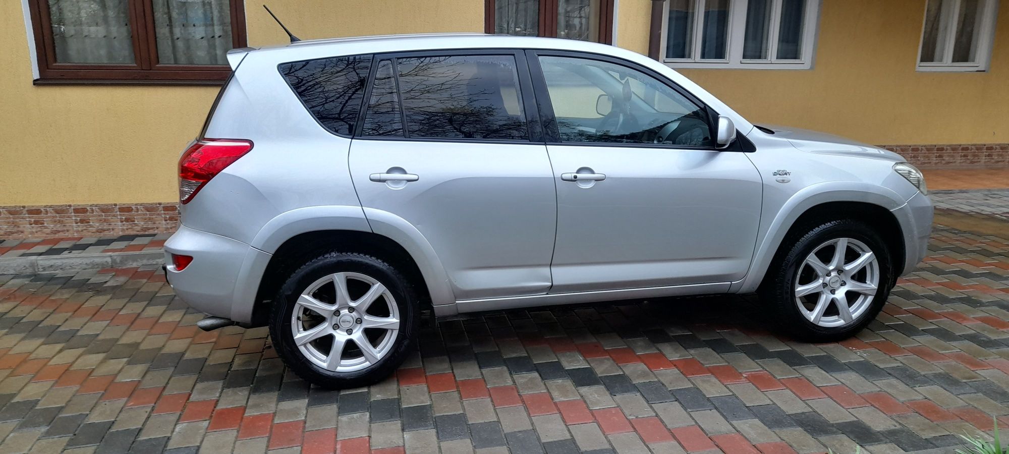 Toyota rav4 2006 2.2