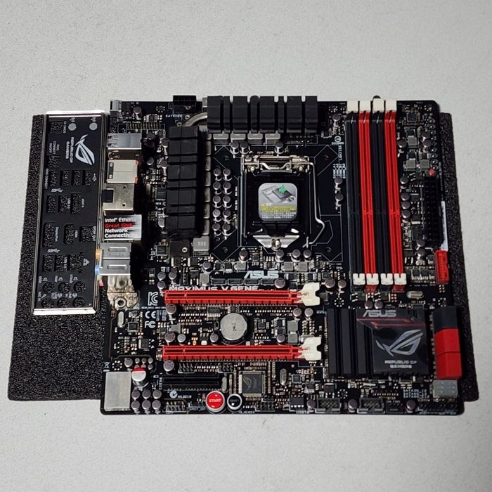 Мощная материнская плата, материнка на компьютер, Asus Rog