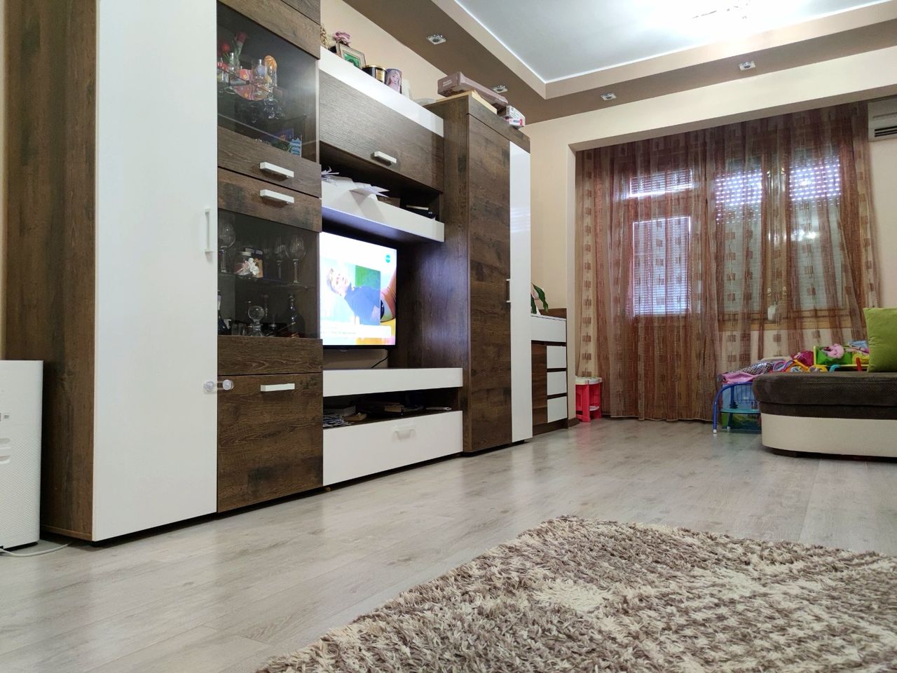 Продава се Двустаен апартамент в Благоевград, Еленово 1 - 65 кв.м за 1016 €/кв.м - Снимка #1