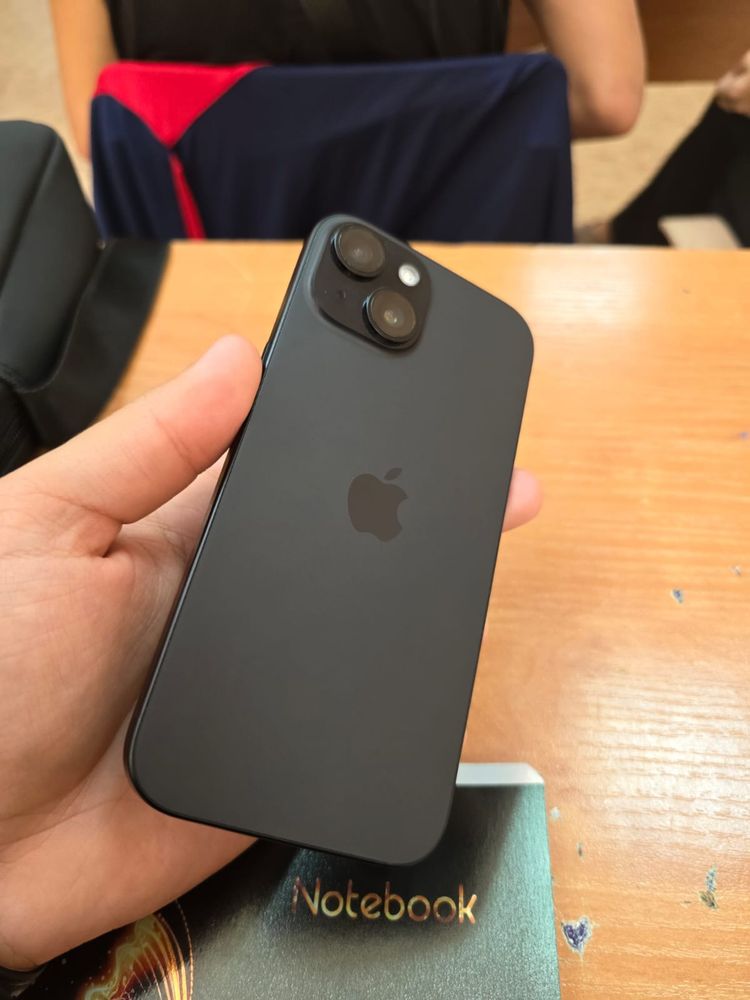 Iphone 15.