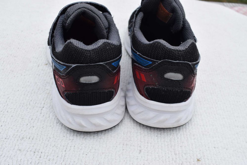 Asics copii marimea 30(18,5 cm)