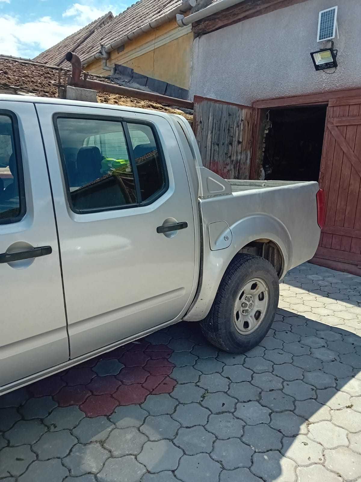 Nisan Navara D40