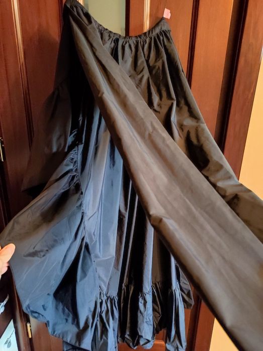 Rochie ampla de ocazie de la CLOCHE