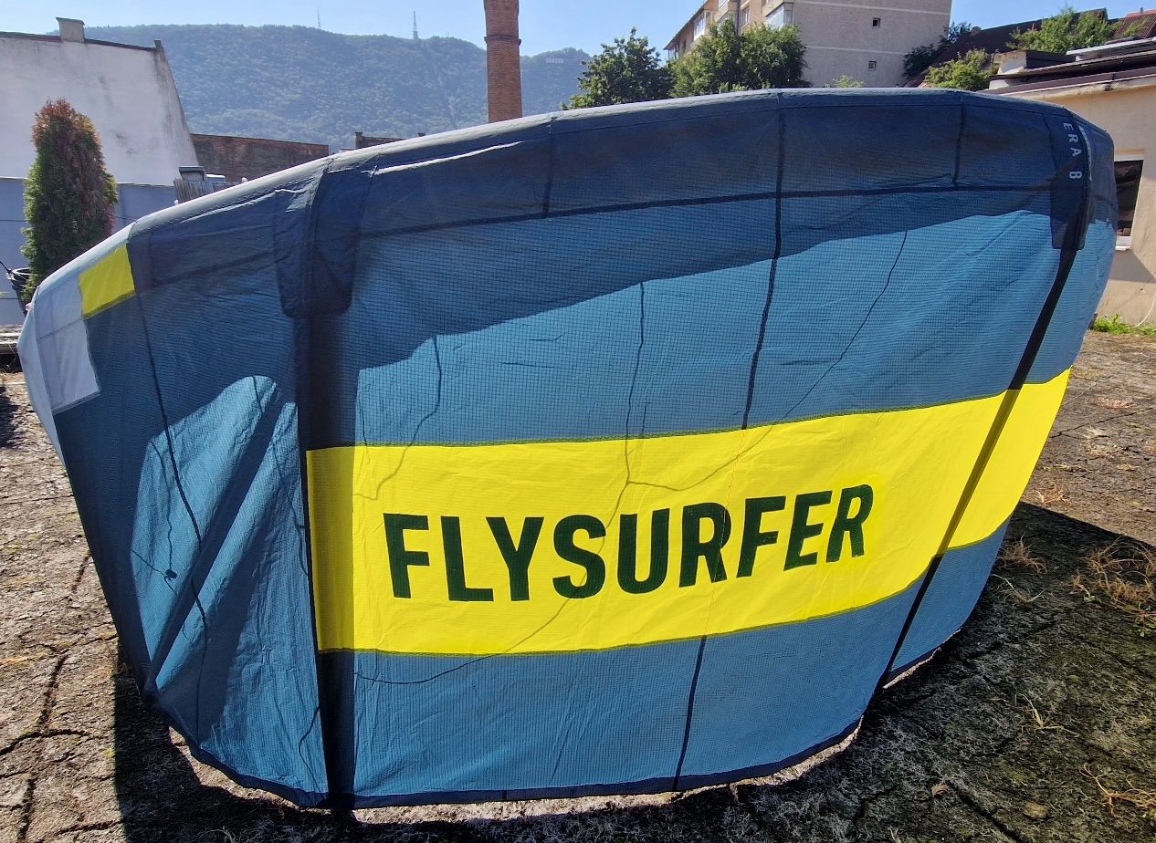Kite Flysurfer Era 8m cu bara