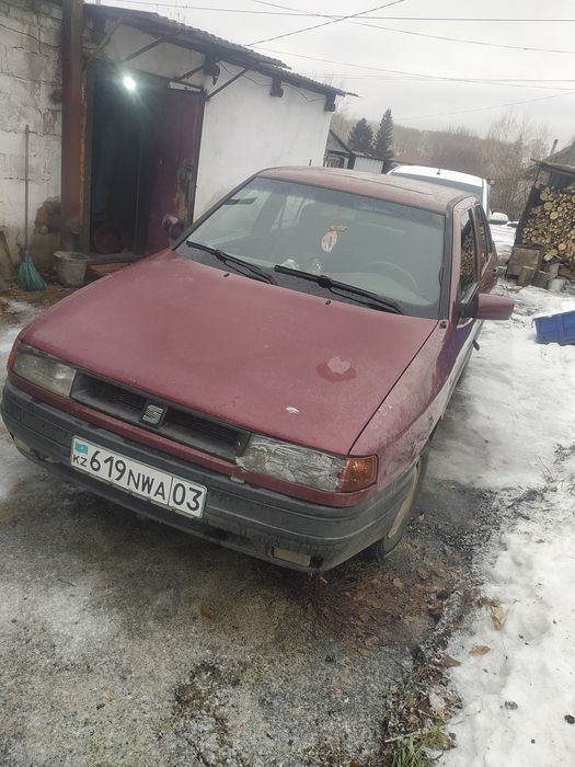 Продам автомобиль Сеат Толедо 1992года выпуска