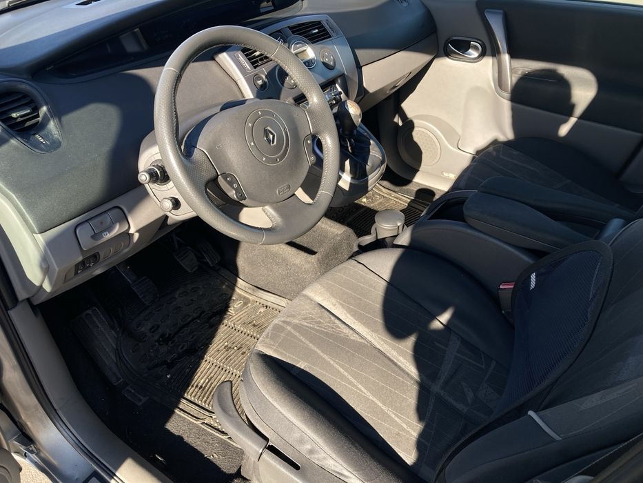 Renault Scenic 1.5 DCI