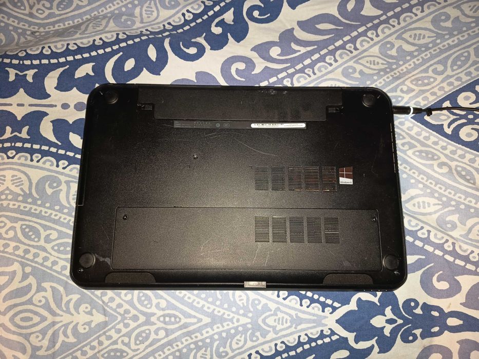 Laptop Dell  3737, Core i5 4200u, 8gb ddr3, ssd 240gb, led 17,3 inch