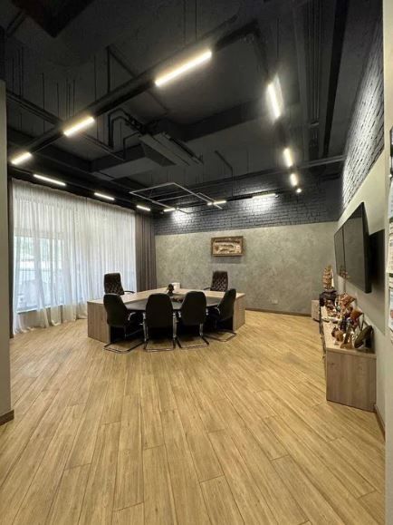 Сдается офис на Садыка Азимова, Экопарк, 334 м²