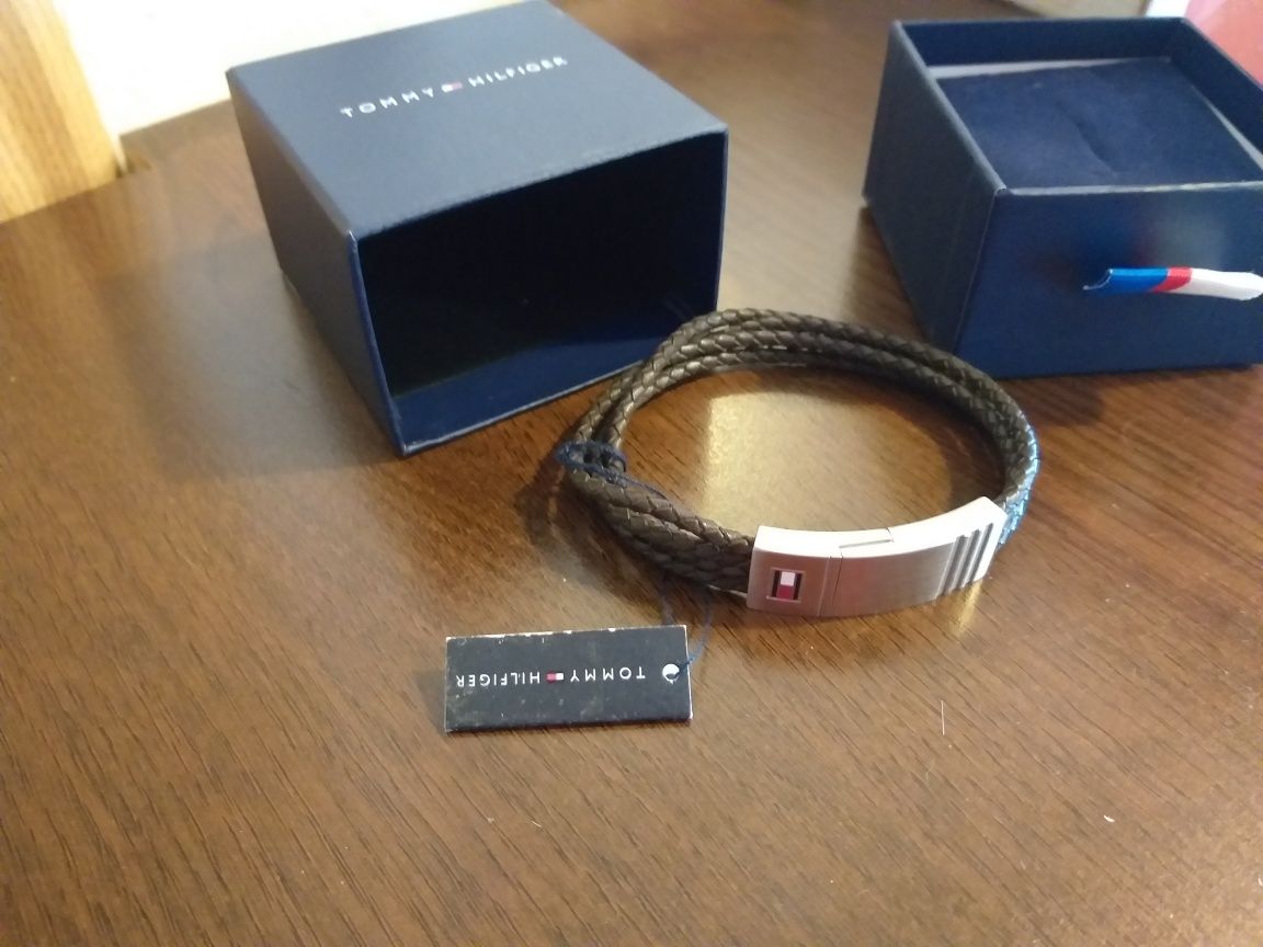 Bratara Tommy Hilfiger si Swarovski