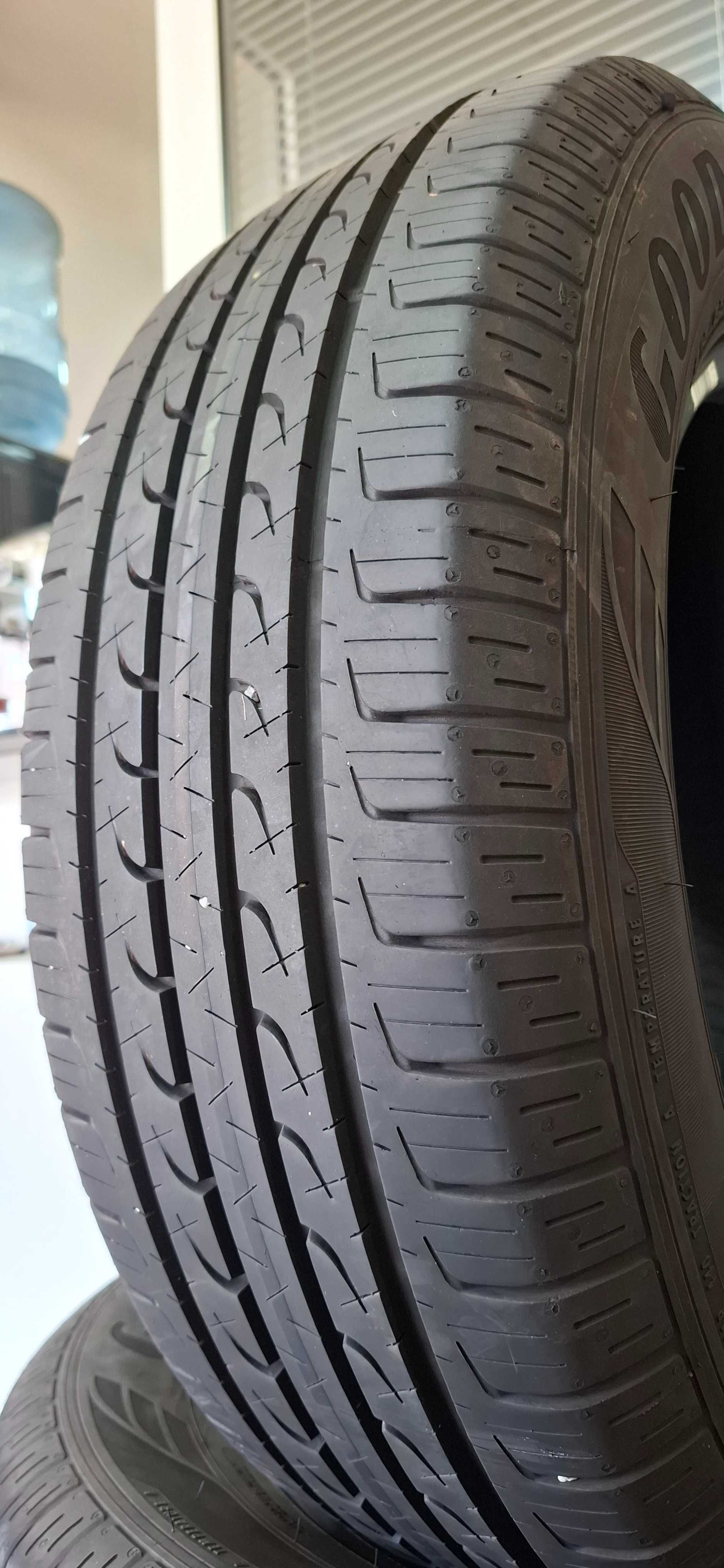 4бр. 215/65/16 Goodyear SUV 7mm грайфер, дот 23г.Безплатен монтаж