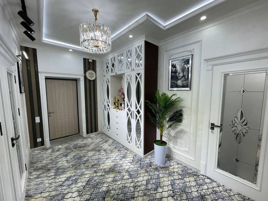 Продается 4х комнатная квартира