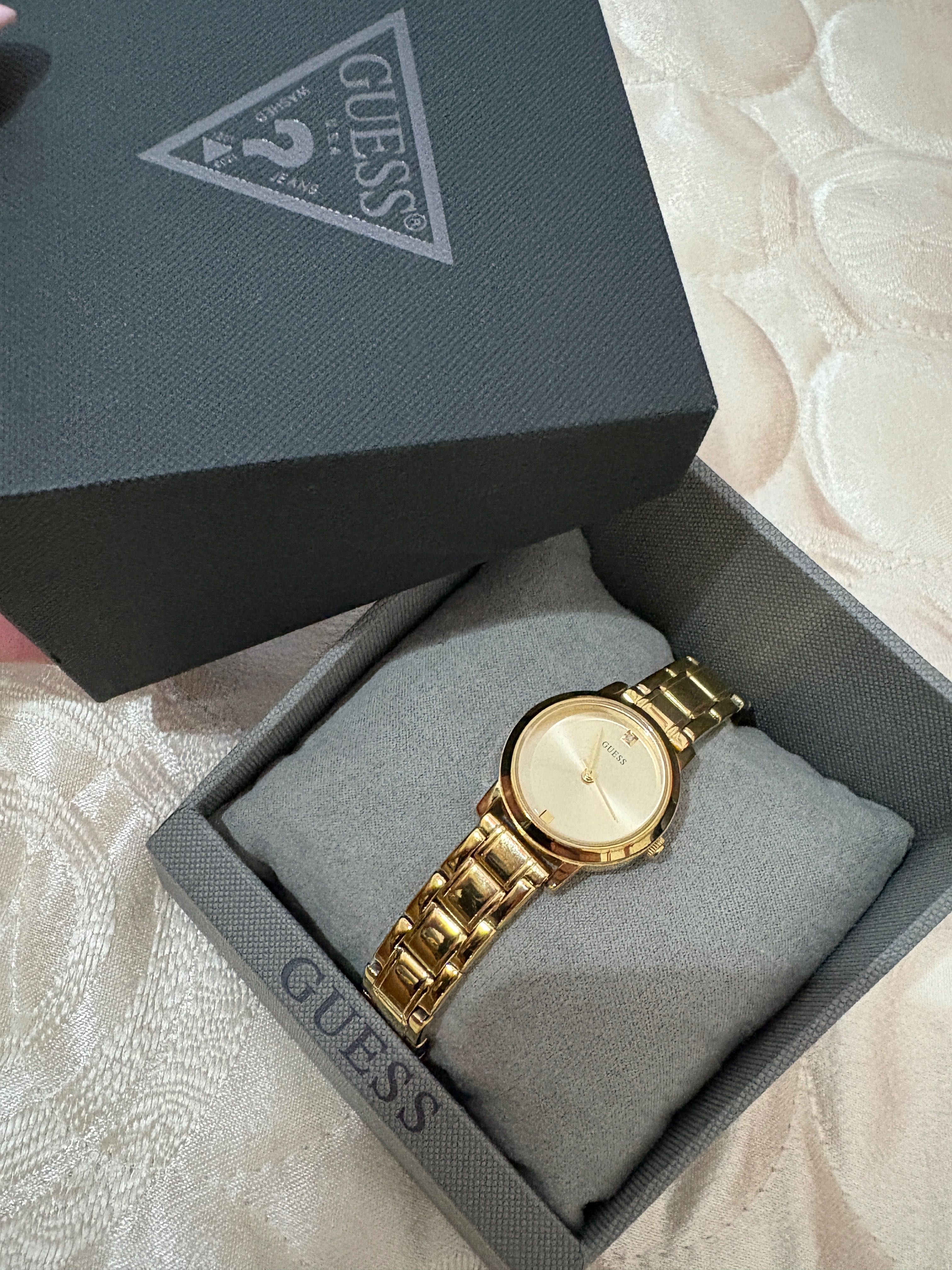 Дамски часовник Guess