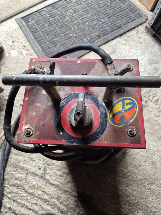 Електрожен (заваръчен апарат)