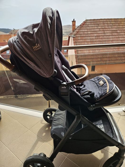 Cărucior Joie Aeria 2 in 1