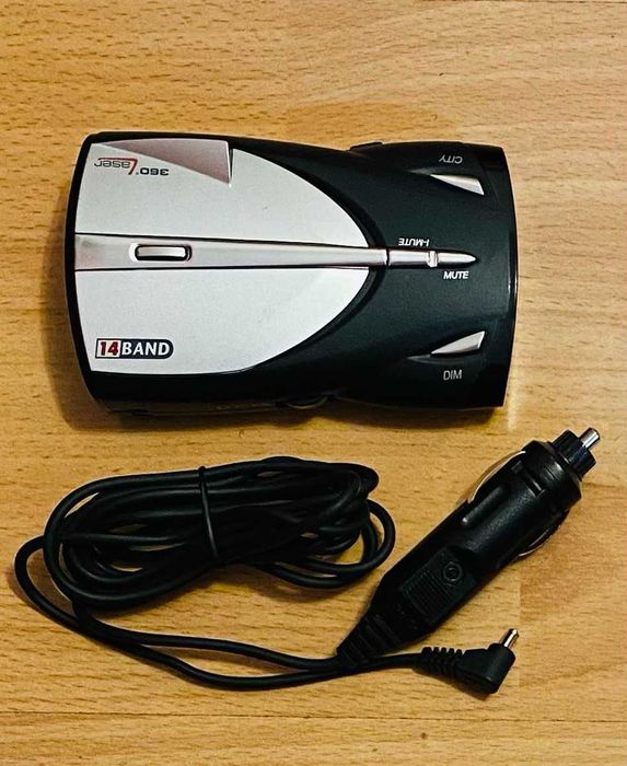 Радар-детектор/антирадар Cobra XRS 9345, зас. лазерни с-ли на 360град.