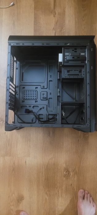 Carcasa PC thermaltake versa n26