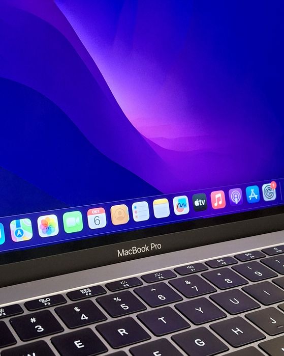 Macbook Pro 2017 Core i5 8/256Gb