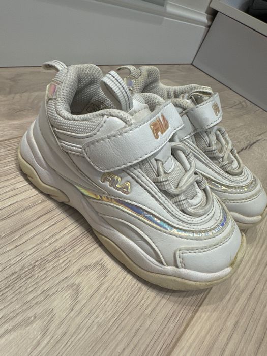 Обувь( сапоги, туфельки) на девочку 1-6 лет