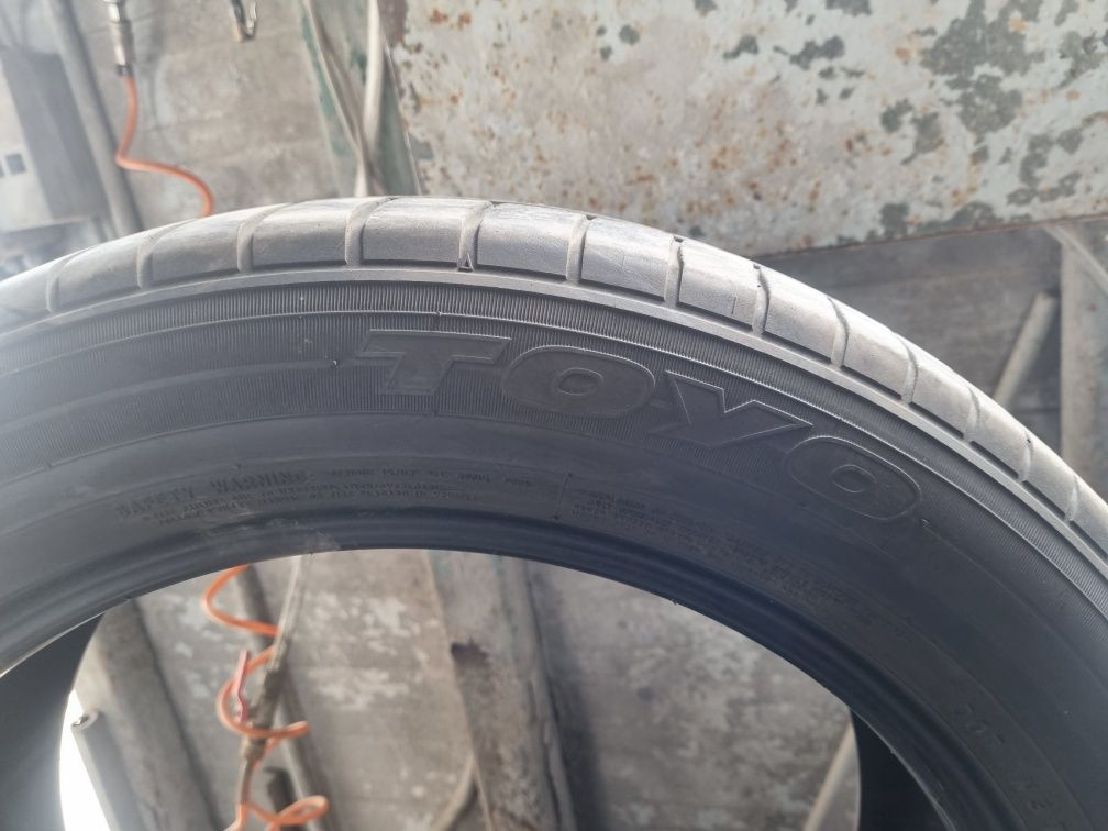 Продавам 4бр. 225/55/R19 Летни Toyo  Tires гуми