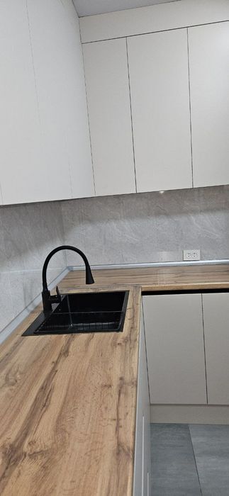 Ижарага 2/5/16 М.Космонавтов(голубые купола)