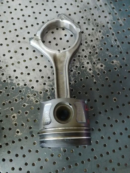 piston cu biela 3.0 d m16164d  maseati levante