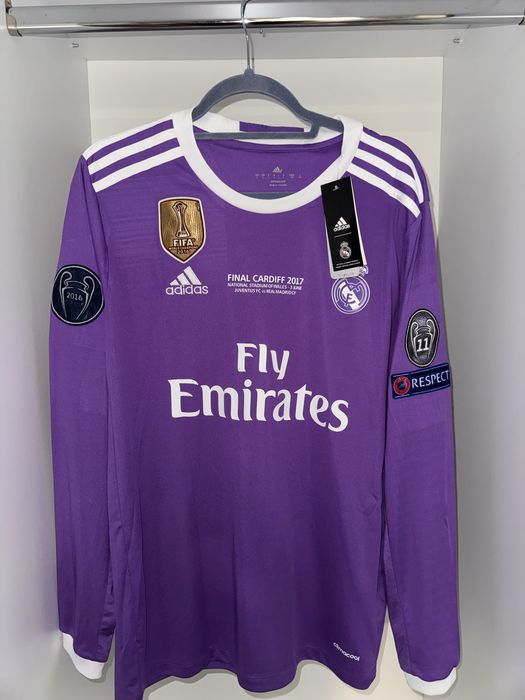 Ronaldo jersey purple