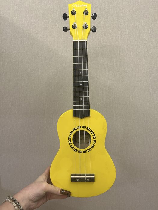 Укулее veston kus-15 yw