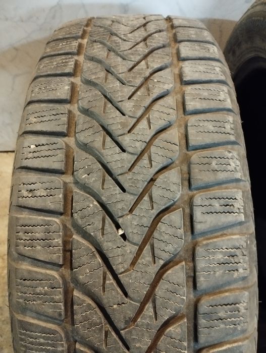 Зимни гуми Lassa Competus 215/60/17