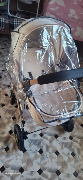 Продам детскую каляску трансформер в отличном состоянии